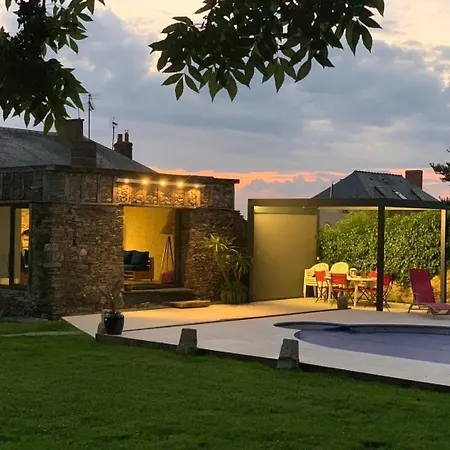 Character House With Pool And Jacuzzi * Pouance