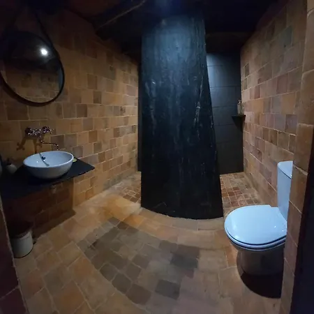 Character House With Pool And Jacuzzi *