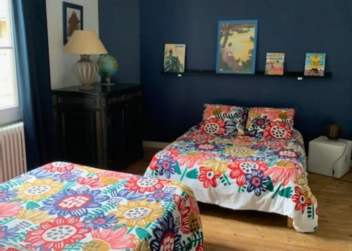 Character House With Pool And Jacuzzi *